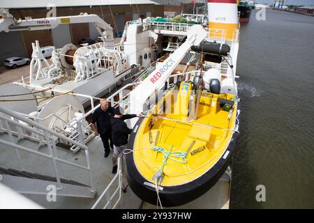À bord du Kirkella. Le Kirkella est un chalutier congélateur britannique de morue et d'églefin basé à Kingston upon Hull, en Angleterre. Kirkella a fourni environ Banque D'Images