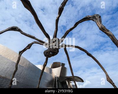 Maman, sculpture de Louise Bourgeois, devant le musée Guggenheim, Bilbao, pays Basque, Espagne, Europe Banque D'Images