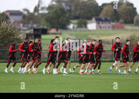 Tubize, Belgique. 08 octobre 2024. Les joueurs belges photographiés lors d'une séance d'entraînement de l'équipe nationale belge de football Red Devils U21, au centre d'entraînement de la Royal Belgian Football Association, à Tubize, mardi 08 octobre 2024. Les Red Devils U21 affronteront l’Écosse vendredi, pour les qualifications EC de l’UEFA. BELGA PHOTO BRUNO FAHY crédit : Belga News Agency/Alamy Live News Banque D'Images