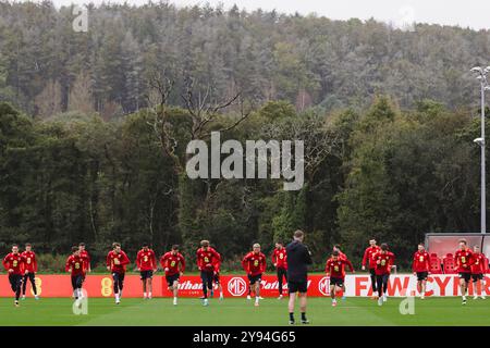 PONTYCLE, ROYAUME-UNI. 08 octobre 2024. L'équipe du pays de Galles lors d'une session d'entraînement au pays de Galles au Vale Resort avant le match de l'UEFA Nations League 2025 contre l'Islande au stade Laugardalsvöllur le 11 octobre. (Photo by John Smith/FAW) crédit : Football Association of Wales/Alamy Live News Banque D'Images