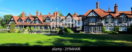 Le Petwood Hotel and Gardens, utilisé par la RAF comme un mess d'officiers pendant la seconde Guerre mondiale. Woodhall Spa, Lincolnshire, Angleterre Banque D'Images