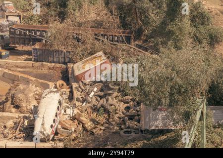 Asheville, États-Unis. 07 octobre 2024. Les destructions causées par l'ouragan Hélène se poursuivent plus d'une semaine après la tempête meurtrière à Asheville, Caroline du Nord, le lundi 7 octobre 2024. (Photo de Cristina Matuozzi/Sipa USA) crédit : Sipa USA/Alamy Live News Banque D'Images