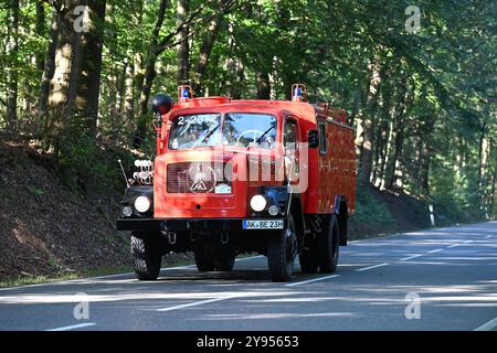 Altenkirchen Themenfoto : Automobil, Oldtimer, Veteranen, Klassiker, Raritaeten, Deutschland, Rhénanie-Palatinat, Altenkirchen, MSc Altenkirchen, 44. ADAC Raiffeisen-Veteranenfahrt, 05.10.2024 Kloeckner Humbold Deutz TLF BJ. 1963 Themenfoto : Automobil, Oldtimer, Veteranen, Klassiker, Raritaeten, Deutschland, Rhénanie-Palatinat, Altenkirchen, MSc Altenkirchen, 44. ADAC Raiffeisen-Veteranenfahrt, 05.10.2024 *** Altenkirchen thème photo Automobil, Oldtimer, Veteranen, Klassiker, Raritaeten, Deutschland, Rheinland Pfalz, Altenkirchen, MSc Altenkirchen, 44 ADAC Raiffeisen Veteranenfahrt, 05 10 2024 Kloeck Banque D'Images