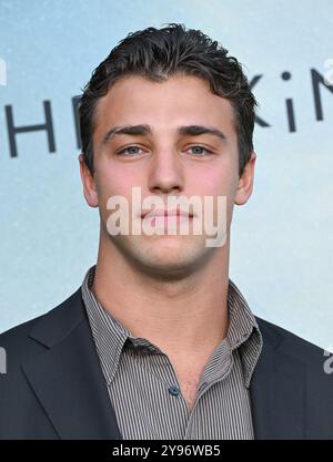 West Hollywood, États-Unis. 08 octobre 2024. Tanner Zagarino arrive à la première de la saison 2 de l'Apple TV au Pacific Design Center le 8 octobre 2024 à West Hollywood, CA. © Lisa OConnor/AFF-USA.com crédit : AFF/Alamy Live News Banque D'Images