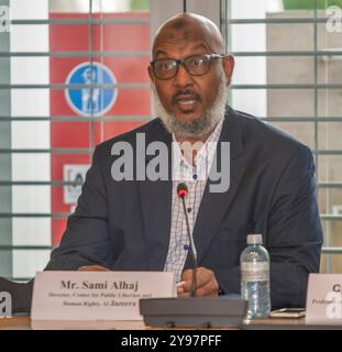 Genève, Genève, Suisse. 9 octobre 2024. Genève Suisse, 10/2024 : M. SAMI ALHAJ (Directeur du Centre pour les libertés publiques et les droits de l'homme, Al Jazeera) a expliqué le rôle de son département dans le cadre de la sécurité des journalistes. Sécurité des journalistes qui concerne la sécurité dans plusieurs régions du monde où les droits de la presse sont gravement menacés (en Afrique, au moyen-Orient et en Afrique du Nord (MENA) et dans d’autres régions) et qui a eu lieu au Centre international de conférences de Genève à Genève. (Crédit image : © Eric Dubost/ZUMA Press Wire) USAGE ÉDITORIAL SEULEMENT! Non destiné à UN USAGE commercial ! Banque D'Images