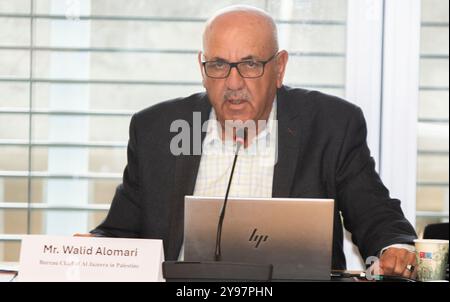 Genève, Genève, Suisse. 9 octobre 2024. Genève Suisse, 10/2024 : M. WALID ALONARI (Chef du Bureau d'Al Jazeera en Palestine) a expliqué le nombre de journalistes tués (175) pendant le conflit à Gaza dans le cadre de la sécurité des journalistes. Sécurité des journalistes qui concerne la sécurité dans plusieurs régions du monde où les droits de la presse sont gravement menacés (en Afrique, au moyen-Orient et en Afrique du Nord (MENA) et dans d’autres régions) et qui a eu lieu au Centre international de conférences de Genève à Genève. (Crédit image : © Eric Dubost/ZUMA Press Wire) USAGE ÉDITORIAL SEULEMENT! Non destiné à UN USAGE commercial ! Banque D'Images