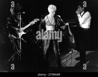 Eurythmics, groupe de musique Grande-Bretagne au Johanneshovs Isstadion, Hovet. Annie Lennox, chanteuse britannique et Dave Stewart, musicien britannique, à Stockholm, Suède, le 3 octobre, 1986.photo : Gunnar Bergkrantz/Aftonbladet/TT code 2723 *** LA SORTIE EXPRESS *** Banque D'Images