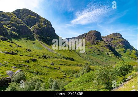 The Three Sisters, Glencoe, Highlands, Écosse, Royaume-Uni. Trois crêtes sur la montagne Bidean Nam Bian. Banque D'Images