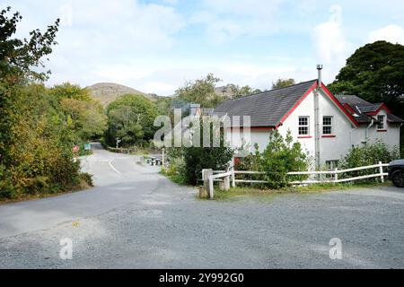 Vue extérieure du bar et restaurant an Sibin, Lauragh, comté de Kerry, Irlande - John Gollop Banque D'Images