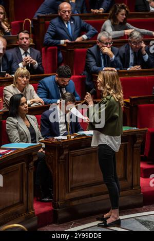 FRANCE-POLITIQUE-GOUVERNEMENT-PARLEMENT Maud Bregeon, ministre auprès du premier ministre, porte-parole du gouvernement, au Parlement français le jour de la motion de censure du premier ministre Michel Barnier. À Paris, le 8 octobre 2024. PARIS ILE-DE-FRANCE FRANCE COPYRIGHT : XANDREAXSAVORANIXNERIX FRANCE-POLITICS-GOVERNMENT-PARLI ASAVORANINERI-48 Banque D'Images