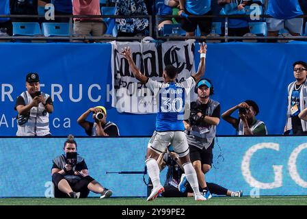 Charlotte, Ohio, États-Unis. 2 octobre 2024. Charlotte FC accueille le Chicago Fire au Bank of America Stadium de Charlotte, OHIO. Charlotte gagne le match 4-3. (Crédit image : © Walter G. Arce Sr./ASP via ZUMA Press Wire) USAGE ÉDITORIAL SEULEMENT! Non destiné à UN USAGE commercial ! Banque D'Images