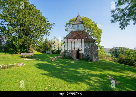 Église de Lullington, également connue sous le nom d'église du bon Pasteur, sur les South Downs à Lullington dans l'est du Sussex Banque D'Images