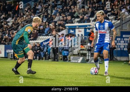 Odense, Danemark. 04 octobre 2024. Nicholas Mickelson (2) d'Odense BK vu lors du match NordicBet Liga entre Odense BK et HB Koge au Parc d'énergie naturel d'Odense. Banque D'Images