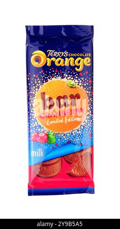 Barre orange chocolat au lait en édition limitée de Terry avec canneberge Banque D'Images