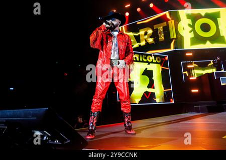 Milan, Italie. 09 octobre 2024. J-ax de Articolo 31 se produit en direct au Forum Unipol à Milan, en Italie, le 9 octobre 2024. (Photo de Mairo Cinquetti/NurPhoto) crédit : NurPhoto SRL/Alamy Live News Banque D'Images
