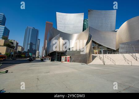 LOS ANGELES - août 2024 : Walt Disney concert Hall à Los Angeles, Californie. Il a été conçu par Frank Gehry et ouvert le 24 octobre 2003 Banque D'Images