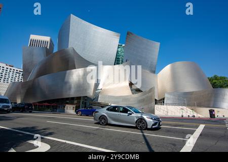 LOS ANGELES - août 2024 : Walt Disney concert Hall à Los Angeles, Californie. Il a été conçu par Frank Gehry et ouvert le 24 octobre 2003 Banque D'Images