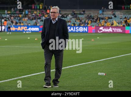 Adélaïde, Australie. 10 octobre 2024. Branko Ivakovic, entraîneur-chef de l'équipe Chine, est vu avant le match entre la Chine et l'Australie lors des qualifications asiatiques de la Coupe du monde 2026 à Adélaïde, Australie, le 10 octobre 2024. Crédit : XIe sida/Xinhua/Alamy Live News Banque D'Images