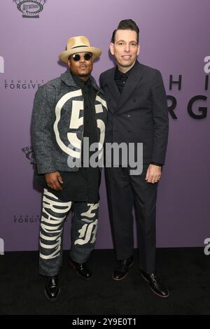 NY. 09 octobre 2024. Titus Kaphar, Jherek Bischoff aux arrivées pour l'EXPOSITION FORGIVENESS Premiere, MoMA Museum of Modern Art, New York, NY, 9 octobre 2024. Crédit : Quoin pics/Everett Collection/Alamy Live News Banque D'Images