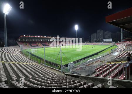 Zenica, Bosnie-Herzégovine. 10 octobre 2024. Football, équipe nationale, avant le match de la Ligue des Nations en Bosnie-Herzégovine, stade Bilino Polje, vue dans l'arène. Crédit : Christian Charisius/dpa/Alamy Live News Banque D'Images