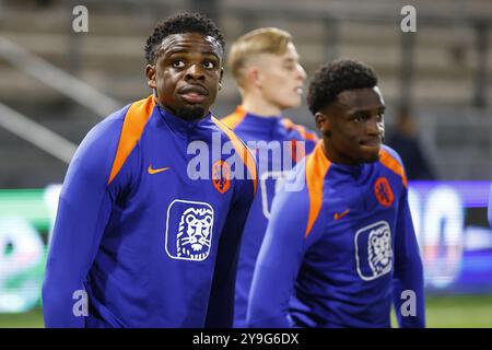 Almelo, pays-Bas. 10 octobre 2024. ALMELO, 10-10-2024, stade Asito, football, amical, saison 2024/2025, pendant le match pays-Bas U21 - Mexique U21, pays-Bas U21 pendant l'échauffement crédit : Pro Shots/Alamy Live News Banque D'Images