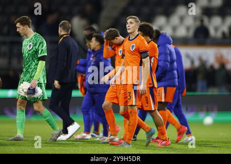 Almelo, pays-Bas. 10 octobre 2024. ALMELO, 10-10-2024, stade Asito, football, amical, saison 2024/2025, pendant le match pays-Bas U21 - Mexique U21, pays-Bas U21 célébrant 1-0 crédit : Pro Shots/Alamy Live News Banque D'Images
