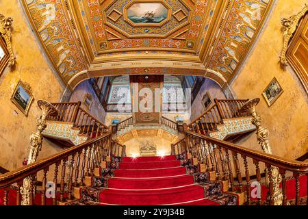 Istanbul, Turquie 08 mai 2023 ; intérieur du palais Beylerbeyi. Le Beylerbeyi Palace, situé dans le quartier Beylerbeyi du quartier Uskudar à Istanb Banque D'Images