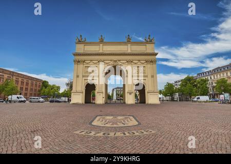 Potsdam Allemagne, vue sur la ville à la porte de Brandebourg de Potsdam Banque D'Images