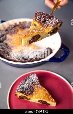 Délicieuse tarte aux crêpes des fêtes servie Banque D'Images