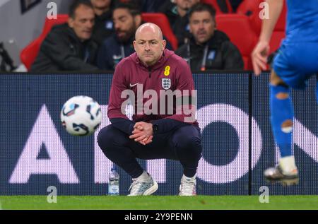 10 oct. 2024 - Angleterre v Grèce - UEFA Nations League - Wembley. Lee Carsley, manager anglais photo : Mark pain / Alamy Live News Banque D'Images