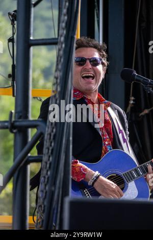 Concert du chanteur compositeur et musicien Matthieu Chedid, connu sous le nom de M (aussi typographie -M-) au Festival du Verbe à Martres-Tolosane dans le H. Banque D'Images