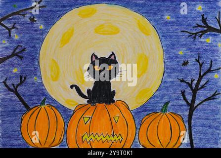 Chat noir assis sur une citrouille sculptée devant la pleine lune. Nuit d'Halloween. Dessin à la main au crayon Banque D'Images