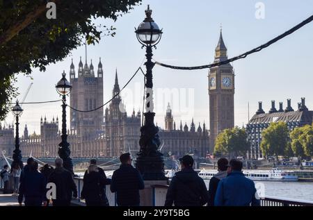 Londres, Royaume-Uni. 11 octobre 2024. Chambres du Parlement et Big Ben, vue de jour. Crédit : Vuk Valcic/Alamy Banque D'Images