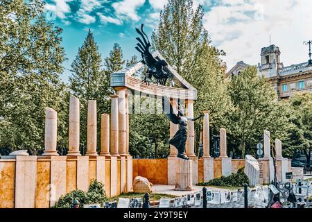 BUDAPEST, HONGRIE-Mai 04, 2016 : la Place de la liberté Budapest-Memorial dédié aux victimes de l'occupation nazie pendant la Seconde Guerre mondiale, à Budapest Banque D'Images