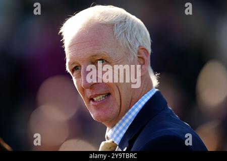 Entraîneur David Pipe lors du premier jour de l'ouverture de la saison de saut Unibet à l'hippodrome de Chepstow. Date de la photo : vendredi 11 octobre 2024. Banque D'Images