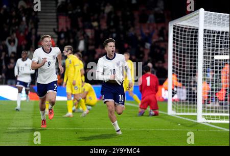 L'anglais James McAtee célèbre avoir marqué le deuxième but de son équipe lors du match de qualification du groupe F pour le championnat UEFA Euro U21 au Vitality Stadium de Bournemouth. Date de la photo : vendredi 11 octobre 2024. Banque D'Images