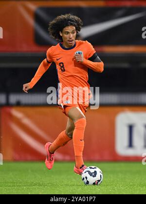 ALMELO - Gjivai Zechiel de Hollande U21 lors du match amical Interland entre les pays-Bas O21 et le Mexique O21 au stade Erve Asito le 10 octobre 2024 à Almelo, pays-Bas. ANP | Hollandse Hoogte | GERRIT VAN KEULEN Banque D'Images