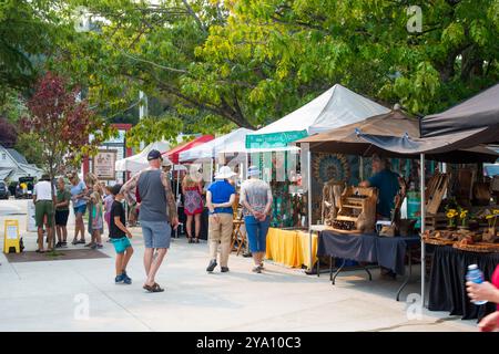 Le marché de Ganges sur Salt Spring Island, BC, Canada. Banque D'Images