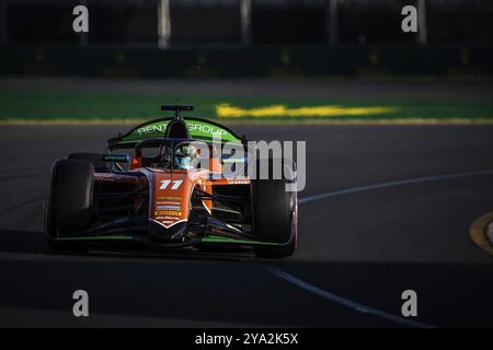 MELBOURNE, AUSTRALIE, 22 MARS : Dennis Hauger, de Norvège, et MP Motorsport, lors des qualifications au Grand Prix d'Australie de formule 2 2024 à Albert Park Banque D'Images