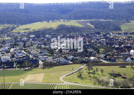 Vue sur le village de Guendelbach dans la région de Stromberg dans le Bade-Wuertemberg Banque D'Images