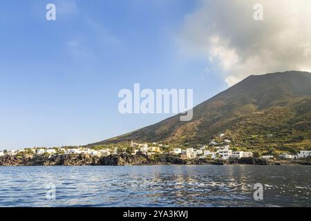 Volcan Stromboli Archipel Eolie Sicile Italie Banque D'Images