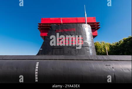 Paris, France - 10 11 2024 : le sous-marin Argonaute dans le parc Villette Banque D'Images