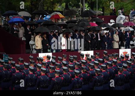 Madrid, Espagne. 12 octobre 2024. Assister à un défilé militaire lors de la Dia de la Hispanidad, fête nationale espagnole, à Madrid, le samedi 12 octobre 2024 crédit : CORDON PRESS/Alamy Live News Banque D'Images