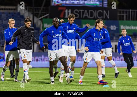 VELSEN, 12-10-2024, 711 Stadion. Football néerlandais, Keuken Kampioen Divisie, saison 2024/2025. Match entre Telstar - de Graafschap. Réchauffement de Telstar. Crédit : Pro Shots/Alamy Live News Banque D'Images