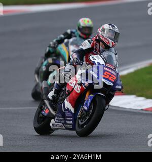 Longfield, Royaume-Uni. 12 octobre 2024. Danny Kent de McAMS Racing Yamaha remporte la 11e manche du Bennetts British Super Bike Championship à Brands Hatch, Longfield, Angleterre, le 12 octobre 2024. Photo de Ken Sparks. Utilisation éditoriale uniquement, licence requise pour une utilisation commerciale. Aucune utilisation dans les Paris, les jeux ou les publications d'un club/ligue/joueur. Crédit : UK Sports pics Ltd/Alamy Live News Banque D'Images