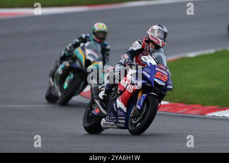 Longfield, Royaume-Uni. 12 octobre 2024. Danny Kent de McAMS Racing Yamaha remporte la 11e manche du Bennetts British Super Bike Championship à Brands Hatch, Longfield, Angleterre, le 12 octobre 2024. Photo de Ken Sparks. Utilisation éditoriale uniquement, licence requise pour une utilisation commerciale. Aucune utilisation dans les Paris, les jeux ou les publications d'un club/ligue/joueur. Crédit : UK Sports pics Ltd/Alamy Live News Banque D'Images