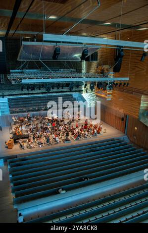 Aperçus de la Maison de la musique (Casa da Musica) à Porto - Portugal / Scorci della casa della musica (casa da musica) di Porto- Portogallo Banque D'Images