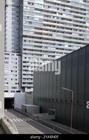 Hochhaus. gratte-ciel. Wien. Vienne Banque D'Images