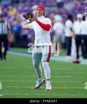 Baton Rouge, Louisiane, États-Unis. 12 octobre 2024. 12 octobre 2024 : Baton Rouge, LOS ANGELES, États-Unis : le quarterback d'Ole Miss JAXSON DART (2) pendant les échauffements avant le match entre les Ole Miss Rebels et les LSU Tigers au Tiger Stadium de Baton Rouge, Louisiane. (Crédit image : © Jerome Hicks/ZUMA Press Wire) USAGE ÉDITORIAL SEULEMENT! Non destiné à UN USAGE commercial ! Banque D'Images