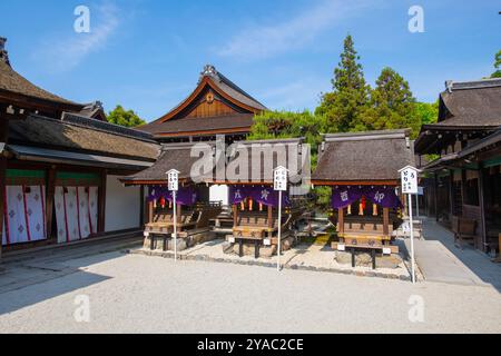 Shimogamo Jinja Shrine aka Kamo-mioya Shrine est un sanctuaire shinto dans la ville historique de Kyoto, au Japon. Ce sanctuaire appartient aux monuments historiques de l'Antiquité Banque D'Images